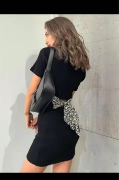 GYDAバックリボンワンピース