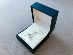 ヴァンドーム青山 クリスタル ロングネックレス シルバー SV