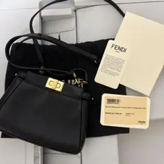 FENDI MICRO PEEKABOO クロのサムネイル