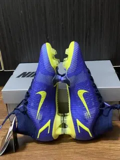 新品 激レア ナイキ サッカースパイク マーキュリアル ミラクル HG