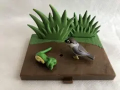 こびとづかんフィギュア　クサマダラオオコビト