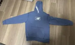 New Balance フード付きパーカー Mサイズ ブルー