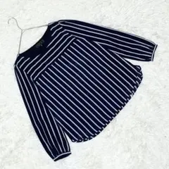 『アンタイトル』 (2) ストライプ切替ブラウス 長袖 カジュアル 体型カバー