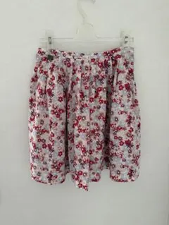 花柄　フレアスカートのサムネイル
