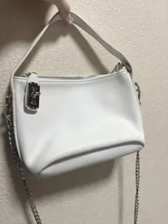 レザーショルダーバッグ　ハンドバッグ　ミニバッグ　韓国ファッション