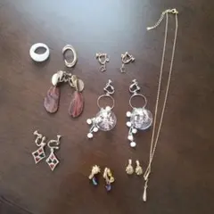 イヤリング　ネックレス　指輪セット