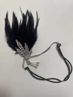 黒い羽根のクリスタルヘアバンド