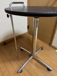 美品！ペットトリミング用ハイドリックテーブルCH-15油圧式。マット付き♪ 美品！ペットトリミング用ハイドリックテーブルCH-15油圧式。マット
