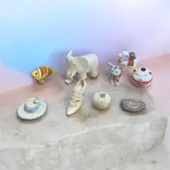 ミニチュア置物 9点　陶器製 魚 ゾウ 猫 招き猫 帽子 靴 大理石のリンゴなど