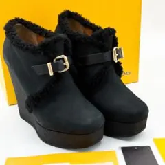 ♡未使用♡ FENDI フェンディ スエードブーツ ブラック レディースのサムネイル