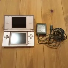 ニンテンドーDS Lite ピンク 本体とACアダプター