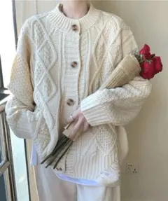 チャコクローゼット　オーバーサイズ　クールネック　ケーブル編みニットカーディガン