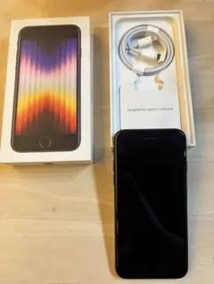 Apple iPhone SE (第3世代) ブラック 本体