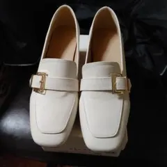 GRL アイボリー スクエアトゥ ローファー ハイヒール 箱無し