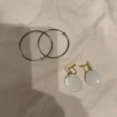 ホワイトゴールドフープイヤリング