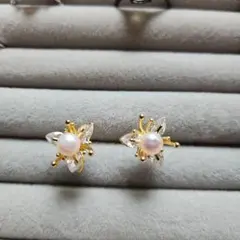 花モチーフ 真珠 ピアス(両耳用)