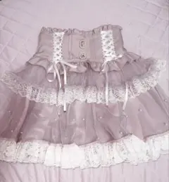 ノエミー ミニスカート