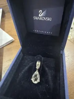 SWAROVSKI ネックレスペンダントトップ