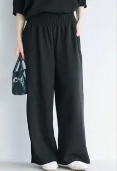 coca エンボス加工ワイドパンツ　ブラック　M 新品