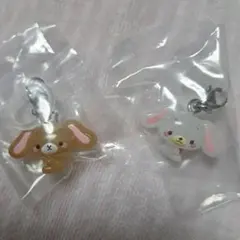 サンリオキャラクターズ　ゆるっとめじるしアクセサリー　しろうさ　くろうさ