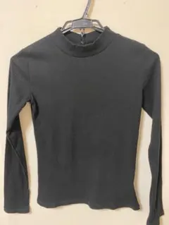 VENCE EXCHANGEブラックリブ編み長袖トップス