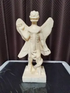 ホメロスの時代のギリシャの戦士アレスの像としても知られています