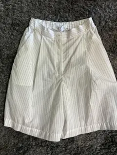seya. ストライプツータックリネンショーツ 生成り×グレー seya. ストライプツータックリネンショーツ 生成り×グレー - メルカリ