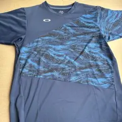 OAKLEYネイビーブルー Tシャツ サイズM