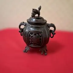 【骨董・良品】中国 銅器/銅製 獅子の蠟燭立て ロウソク立て 持ち運び可能 雑貨 骨董・良品】中国 銅器/銅製 獅子の蠟燭立て ロウソク立て 持ち運び