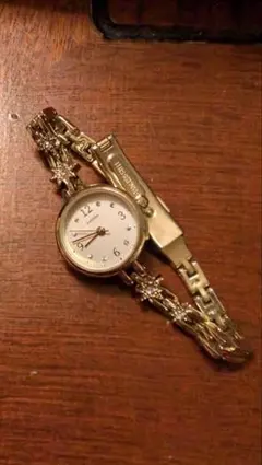 Item thumbnail for item cfe7e74c-5ae7-41ce-9d31-51d3c26d5aa4