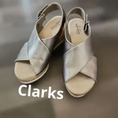 Clarks Collection ウェッジソールサンダル メタリックのサムネイル