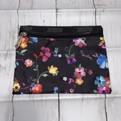 LeSportsac フラワー柄ポーチ