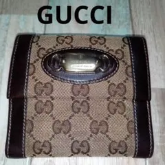 GUCCI　財布　GGパターン　ブランドロゴプレート　三つ折り　グッチ　ブラウン