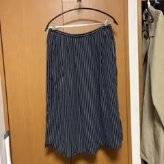 グローバルワーク 紺のストライプ スカート
