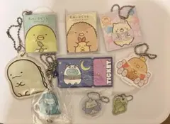 すみっコぐらし　アクリルキーホルダー　ラバーキーホルダー　豆本