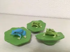 値下げしました  かえる 置物  3匹セット