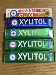 LOTTE XYLITOL ガム 5本セット　キシリトールガムのサムネイル