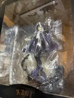 ツイステッドワンダーランド アズール 1/8スケールフィギュア