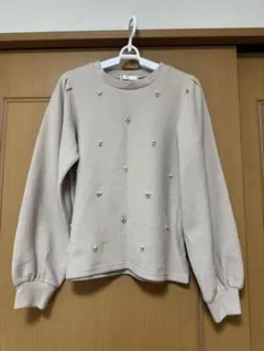 DRESKIP パール調ビジュー付きニット ベージュ