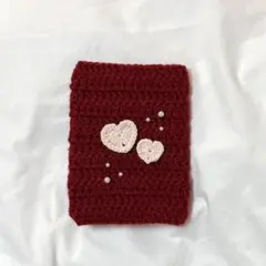 ハンドメイド　編み物　ブックカバー　ハート　ワインレッド　文庫本サイズ