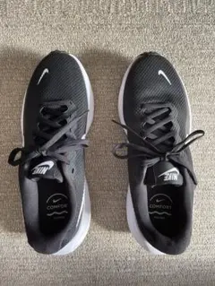 ナイキ NIKE ランニングシューズ 25.5㎝