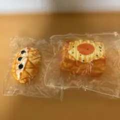 スクイーズ 目玉焼きトースト　他1個