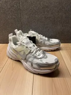 V2K ランFD0736-104 M28.0 W28.5 新品・未使用※箱なし