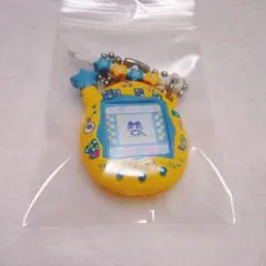 BANDAI バンダイ　たまごっち　ミニチュアチャーム　ウラまめっち　ストラップ