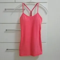 美品　ルルレモン　Power Y Tank 2 トップス　タンクトップ　パット付