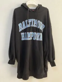 ラブトキシック　パーカーワンピース