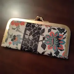 花柄のがま口