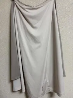 Sybilla シビラ　オフホワイト　スカーチョ　パンツ　スカートのサムネイル