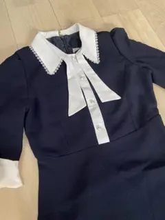 ネイビー リボン付き襟 七分袖ワンピース