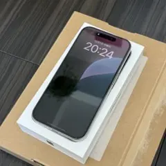【美品】iPhone15Pro 256GB SIMフリー ナチュラルチタニウム